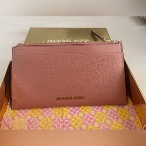 MICHAEL KORS EMPIRE Sunset Rose Zip Card Case